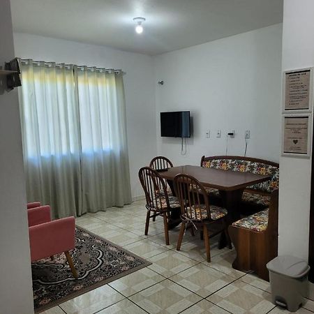 Ferienwohnung Apartamento Aconchego Rosa Pomerode Exterior foto